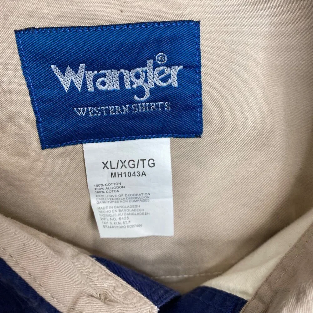 VTG Wrangler Beige/Blue Color block Embroidered southwestern Snap shirt XL - Picture 7 of 9